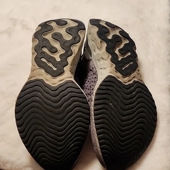 NIKE REACT  MENS  SNEAKERS 👟 SIZE  11 - Picture 7 of 8